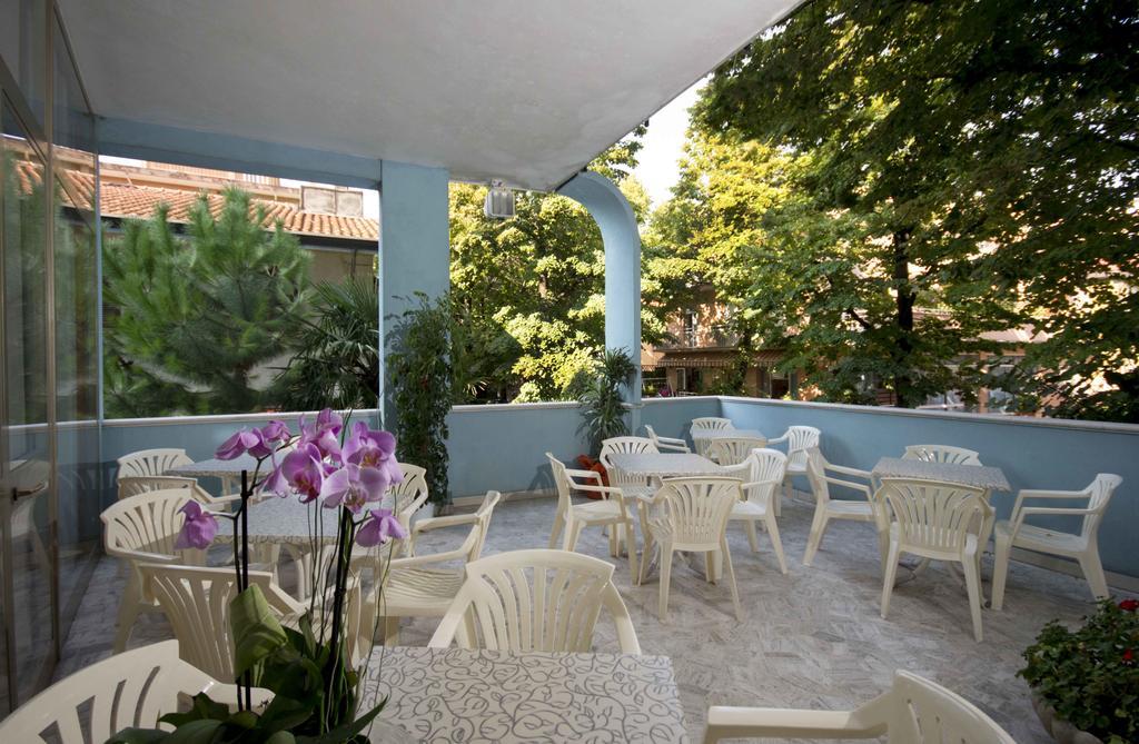 Hotel Veliero Rimini Zewnętrze zdjęcie