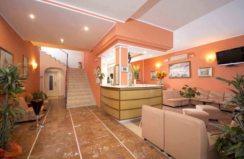 Hotel Veliero Rimini Zewnętrze zdjęcie