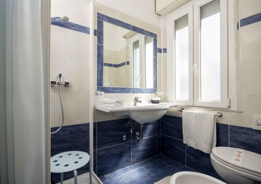Hotel Veliero Rimini Zewnętrze zdjęcie