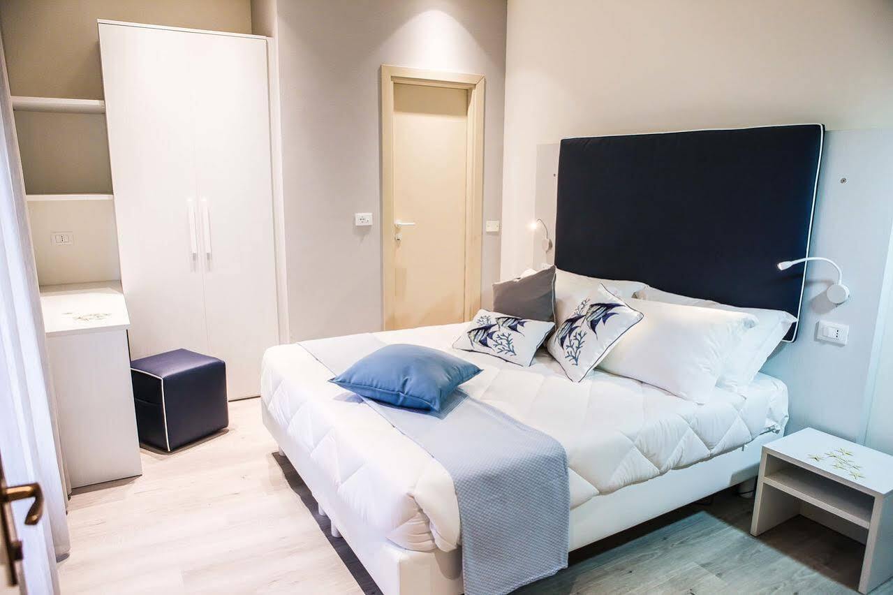 Hotel Veliero Rimini Zewnętrze zdjęcie
